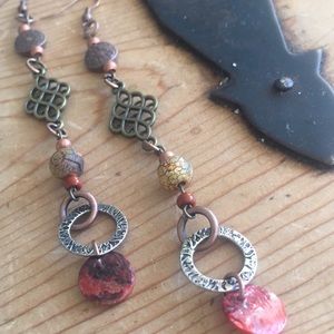 upcycled rustic woodland earrings // red by @londonerus ⭐️⭐️